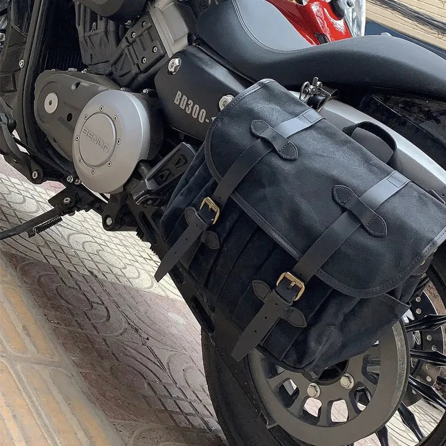 KTX-417747 Custom Waxed Canvas Motorcycle Side Bag - Adventure Dry Pack, Vintage Design, Zipper Closure, 9.6L Capacity