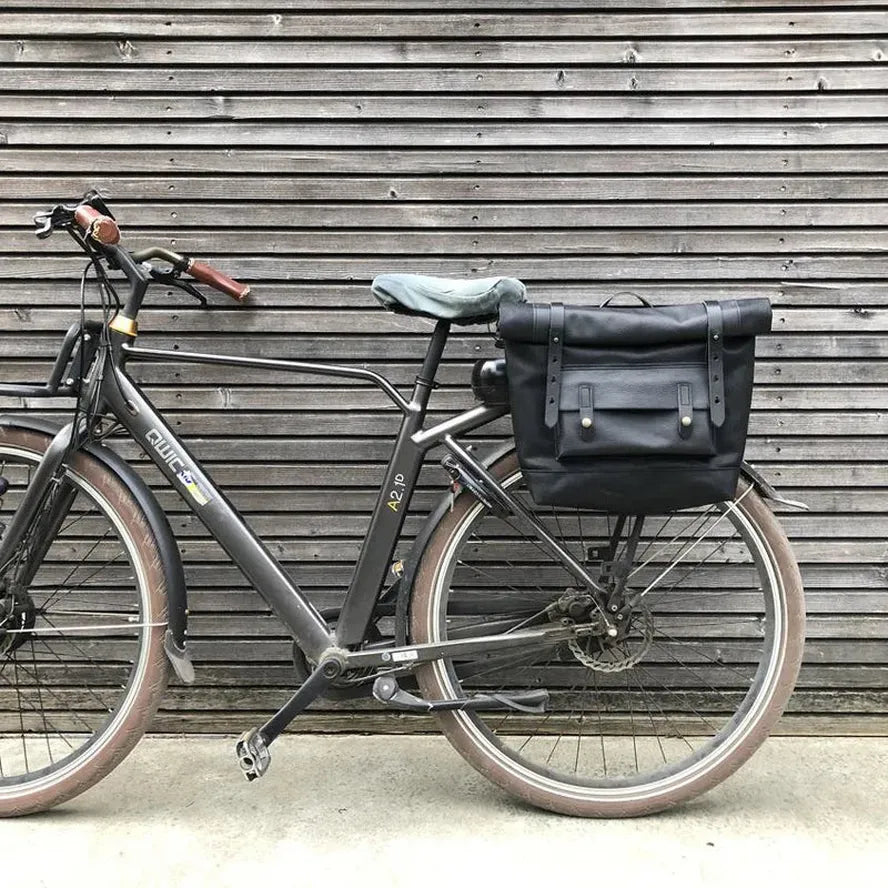 KTX-417747 Custom Waxed Canvas Motorcycle Side Bag - Adventure Dry Pack, Vintage Design, Zipper Closure, 9.6L Capacity