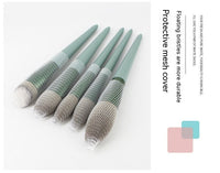 HKM-742483 Green Wooden Handle Quick-Drying Soft Fur Makeup Brush Set - 13-Piece with Storage Bag