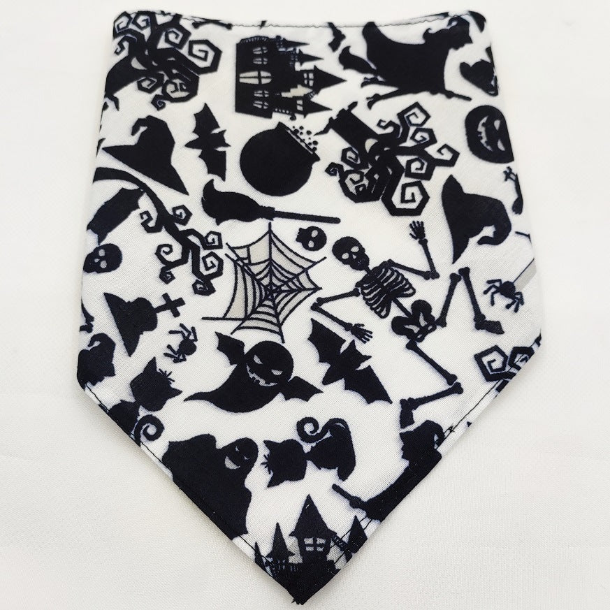 HKM-895635 Triangular Tie-Dye Polyester Pet Drool Towel Scarf