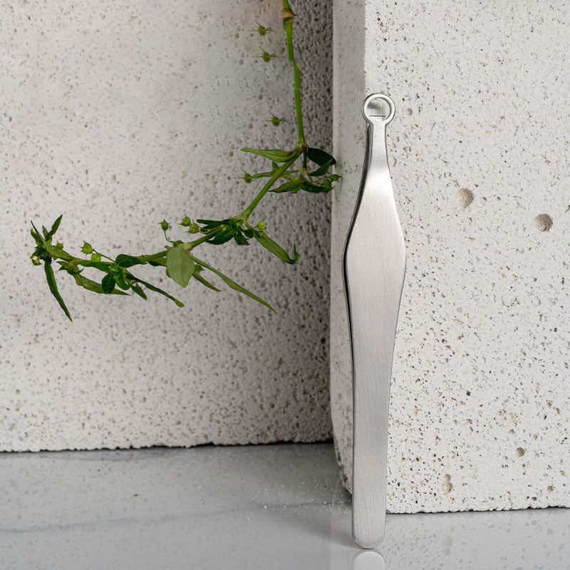 HKM-859091 Stainless Steel Nose Hair and Eyebrow Trimming Scissors with Rounded Design and Comfortable Grip