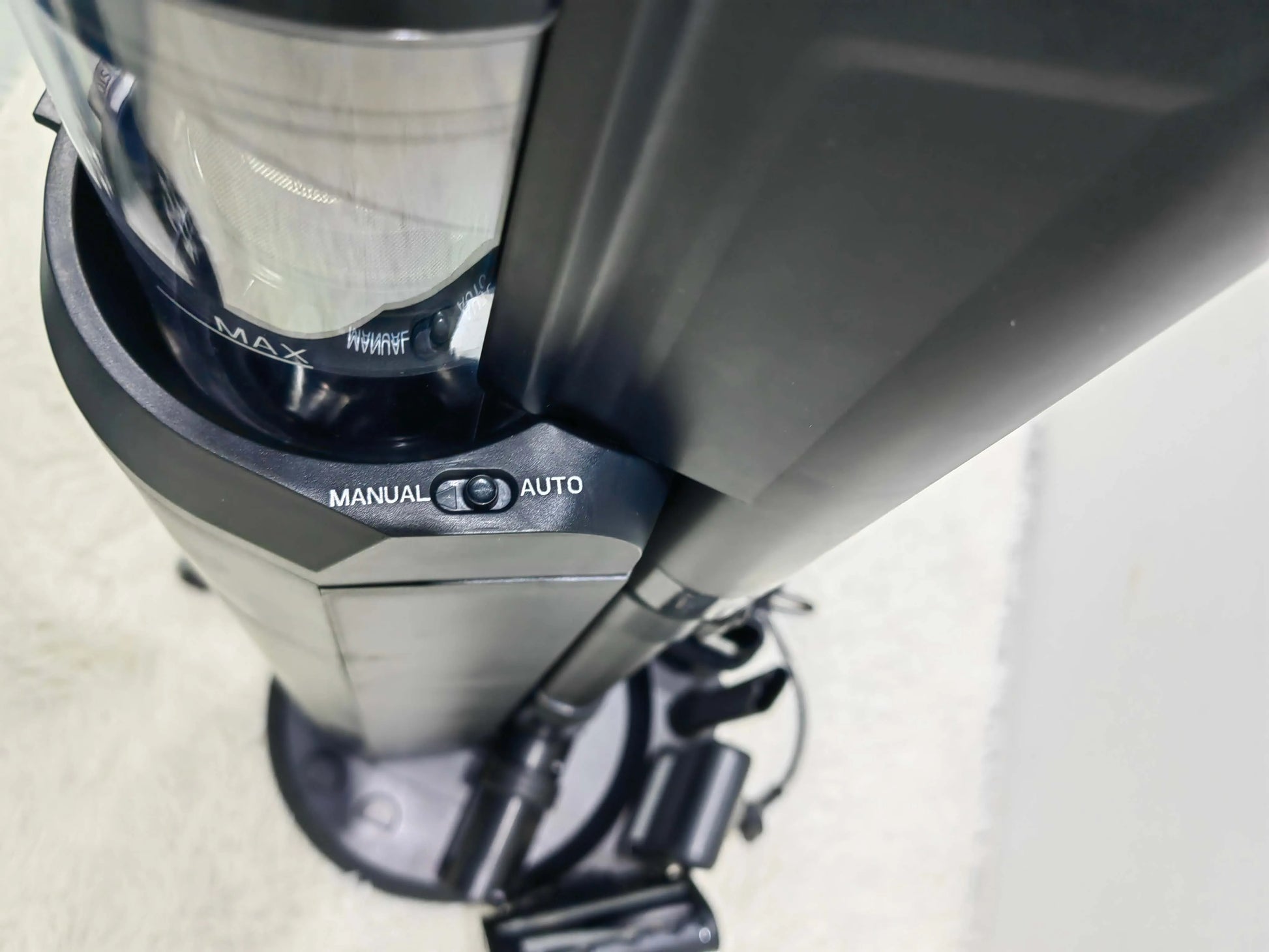 KTX-658195 Smart Self-Emptying Upright Vacuum Cleaner with Charging Station and Automatic Dust Collection