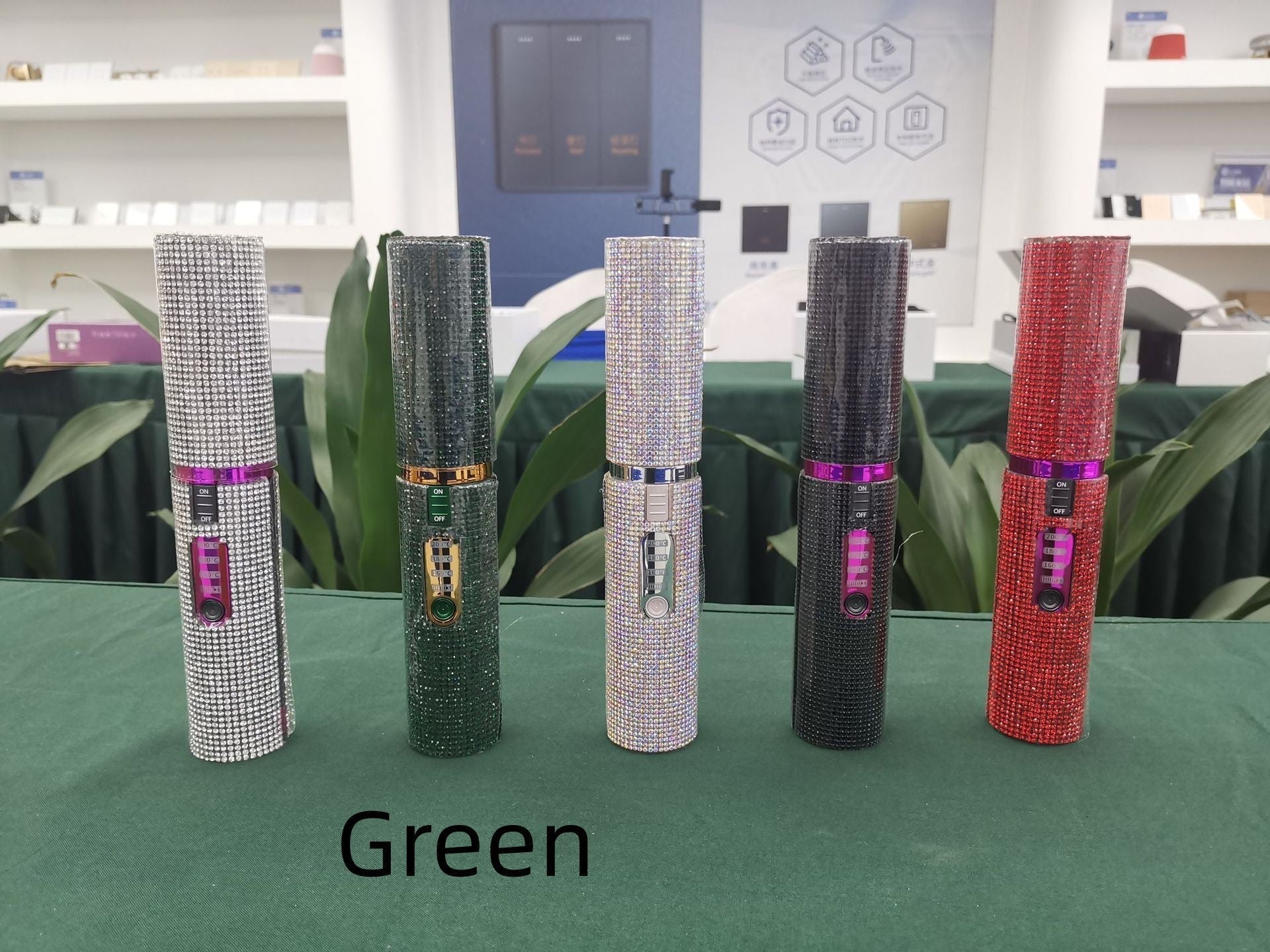 KTX-879571 Portable USB Rechargeable Hair Straightener for Curling and Straightening - Multiple Colors Available