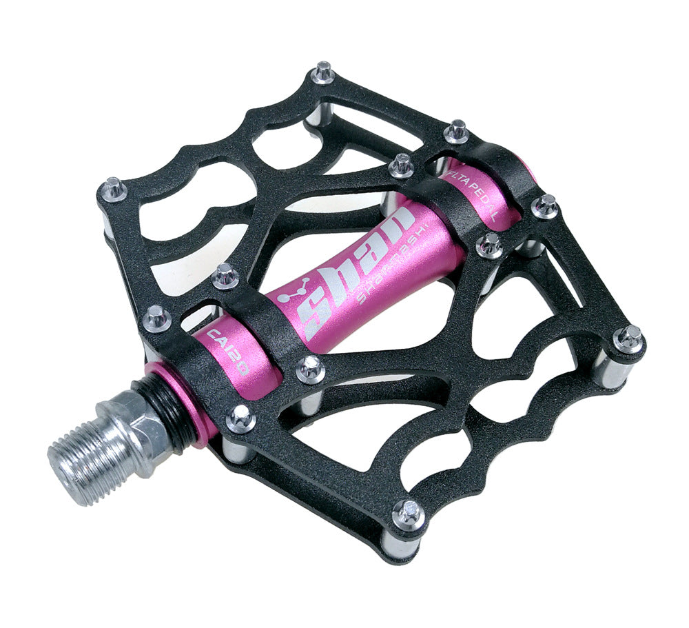 HKM-323539 Durable Mountain Bike Pedals with Enhanced Grip and Lightweight Design