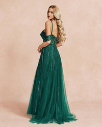 HKM-855763 Elegant Green Women's Evening Gown with Flowing Silhouette
