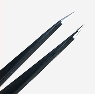 HKM-857939 Stainless Steel Eyebrow Trimming Clip Set in Black, Rose Red, and Silver Finishes