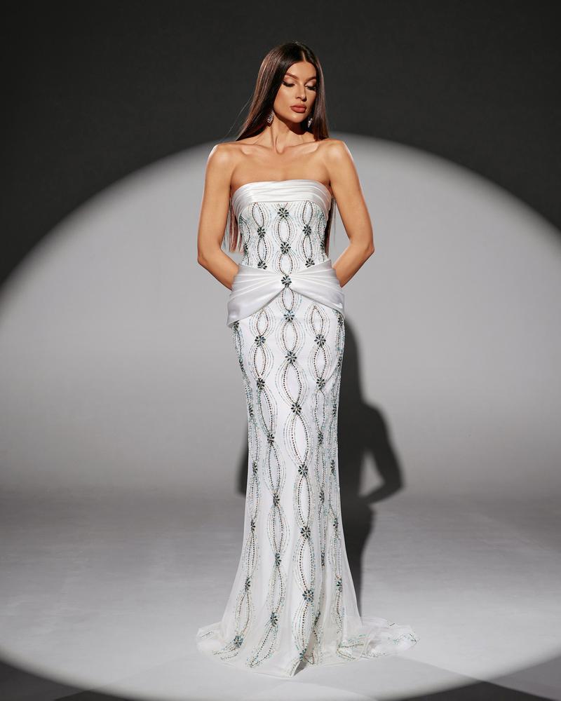 HKM-305619 Elegant White Evening Gown for Women - Style EZ25212