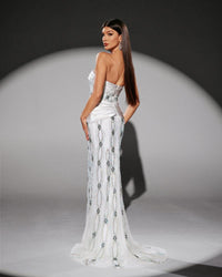 HKM-305619 Elegant White Evening Gown for Women - Style EZ25212