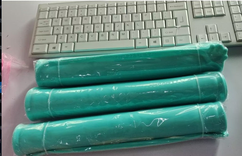 JMT-962186 Silicone Dog Food Mat - 47 x 30 cm Non-Slip Feeding Surface