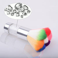 HKM-014931 Petal Type Nail Brush with Metal Handle for Effective Nail Cleaning