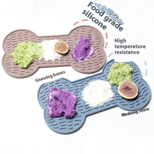 HKM-7221693 Dog Licking Slow Feed Mat - Silicone Toy in Light Blue, Pink, or Light Green, 20cm Diameter