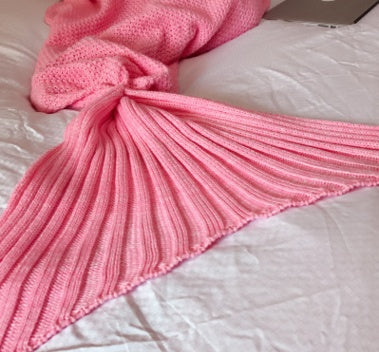 KTX-000275 Handmade Knitted Mermaid Tail Blanket for Kids and Adults - Cozy Polyester Fiber Sleeping Wrap