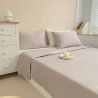 HKM-000787 Cotton Three-Piece Bed Cover Set with Quilted Summer Blanket and Pillowcases, Korean Style