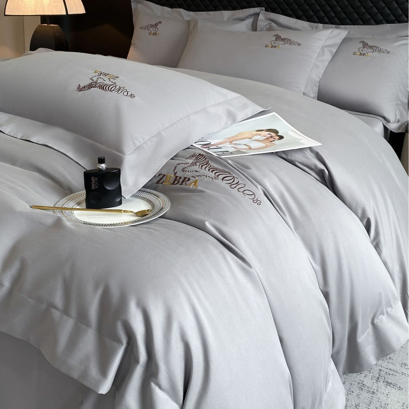 KTX-001939 Light Brushed Solid Color Pure Cotton Four-Piece Bedding Set for Autumn and Winter
