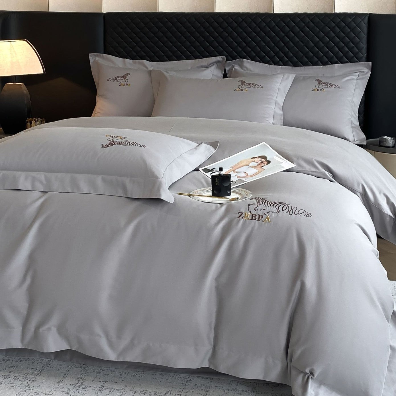 KTX-001939 Light Brushed Solid Color Pure Cotton Four-Piece Bedding Set for Autumn and Winter
