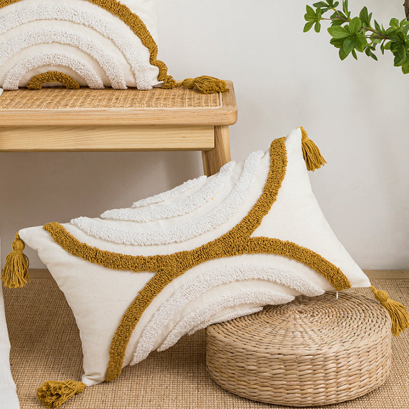HKM-003539 Nordic Style Velvet Embroidered Round and Square Cushions