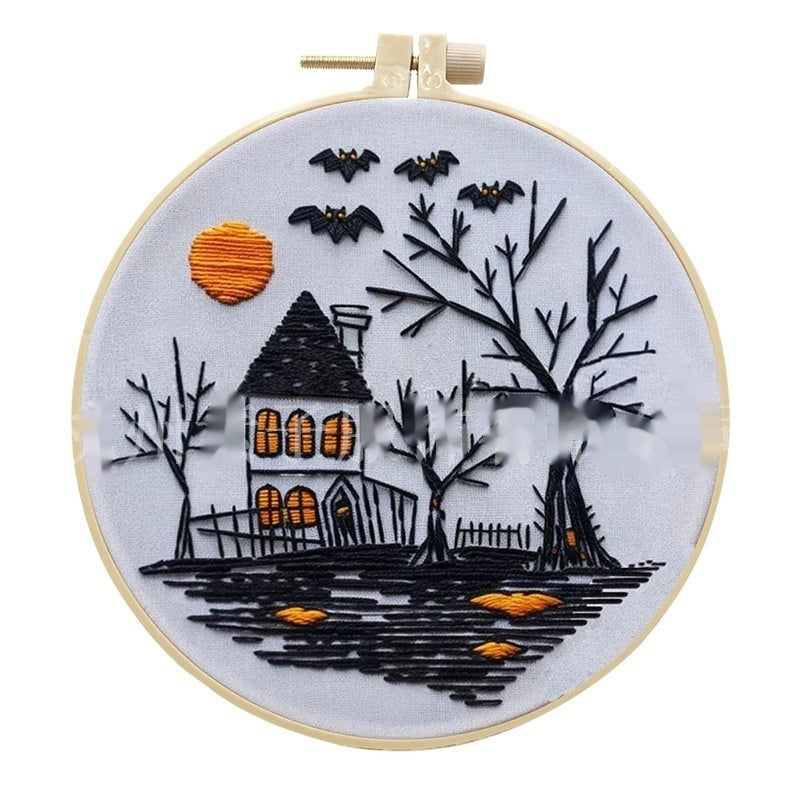 KTX-004243 Embroidery Skull Bat Design with Cotton and Linen Material – 15cm Bamboo Frame Included