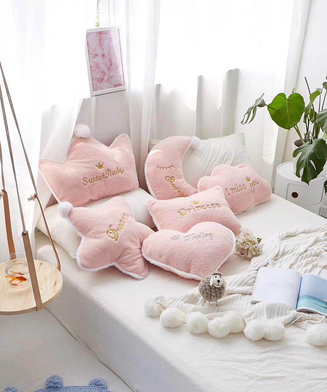 HKM-006995 Crown Lumbar Pillow Cushion - Modern Plush Design with Cartoon Patterns, Multiple Sizes Available