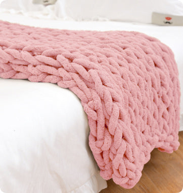 HKM-007699 Coarse Wool Chenille Blanket - Soft, Warm, and Versatile in Multiple Colors