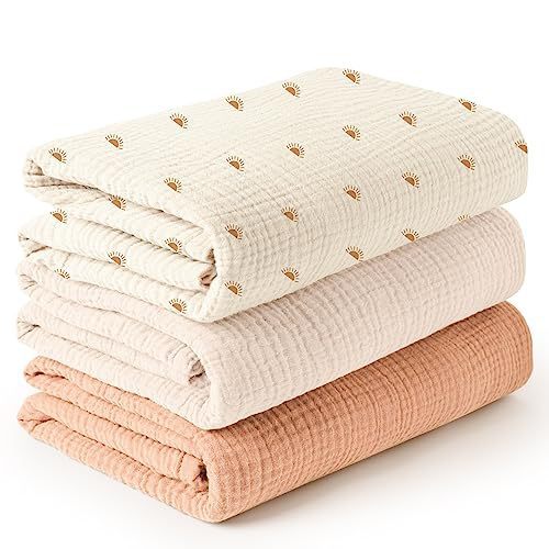 HKM-007699 Soft Cotton Gauze Hug Blanket Set - Three-Piece, Multilayer Designs, 100x100cm & 120x120cm