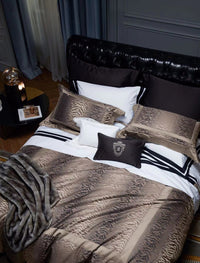HKM-008019 Cotton Four-Piece Bedding Set with Geometric Pattern for Queen and King Size Beds
