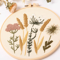 HKM-008531 Embroidery DIY Material Package for Cross Stitch with Plant and Flower Patterns