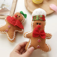 HKM-011283 Christmas Biscuit Man Plush Decoration Doll with Green or Red Bow - Canvas, 16x12cm