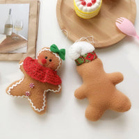 HKM-011283 Christmas Biscuit Man Plush Decoration Doll with Green or Red Bow - Canvas, 16x12cm