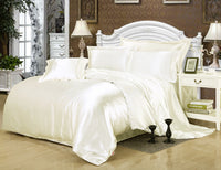 HKM-014227 Luxury Summer Bedding Set in Black and White - King Size Duvet Cover and Bed Sheet Set, 4-Piece Collection