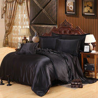 HKM-014227 Luxury Summer Bedding Set in Black and White - King Size Duvet Cover and Bed Sheet Set, 4-Piece Collection