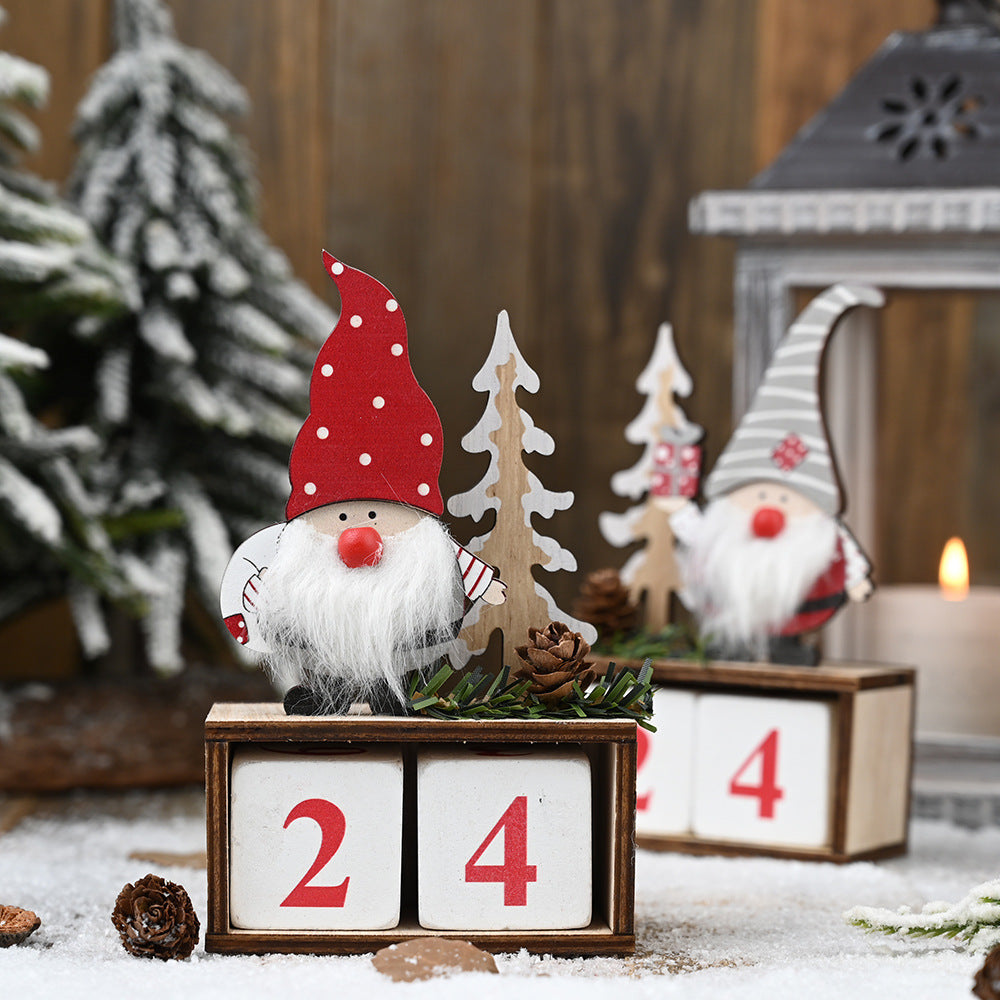 HKM-014739 Wooden Pine Cone Christmas Calendar Decoration for Seniors - 15cm x 9cm