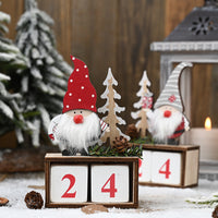 HKM-014739 Wooden Pine Cone Christmas Calendar Decoration for Seniors - 15cm x 9cm