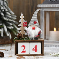 HKM-014739 Wooden Pine Cone Christmas Calendar Decoration for Seniors - 15cm x 9cm