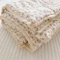 HKM-016083 Cotton Gauze Floral Summer Quilt Set with Matching Pillow, Machine Washable, Available in Multiple Sizes