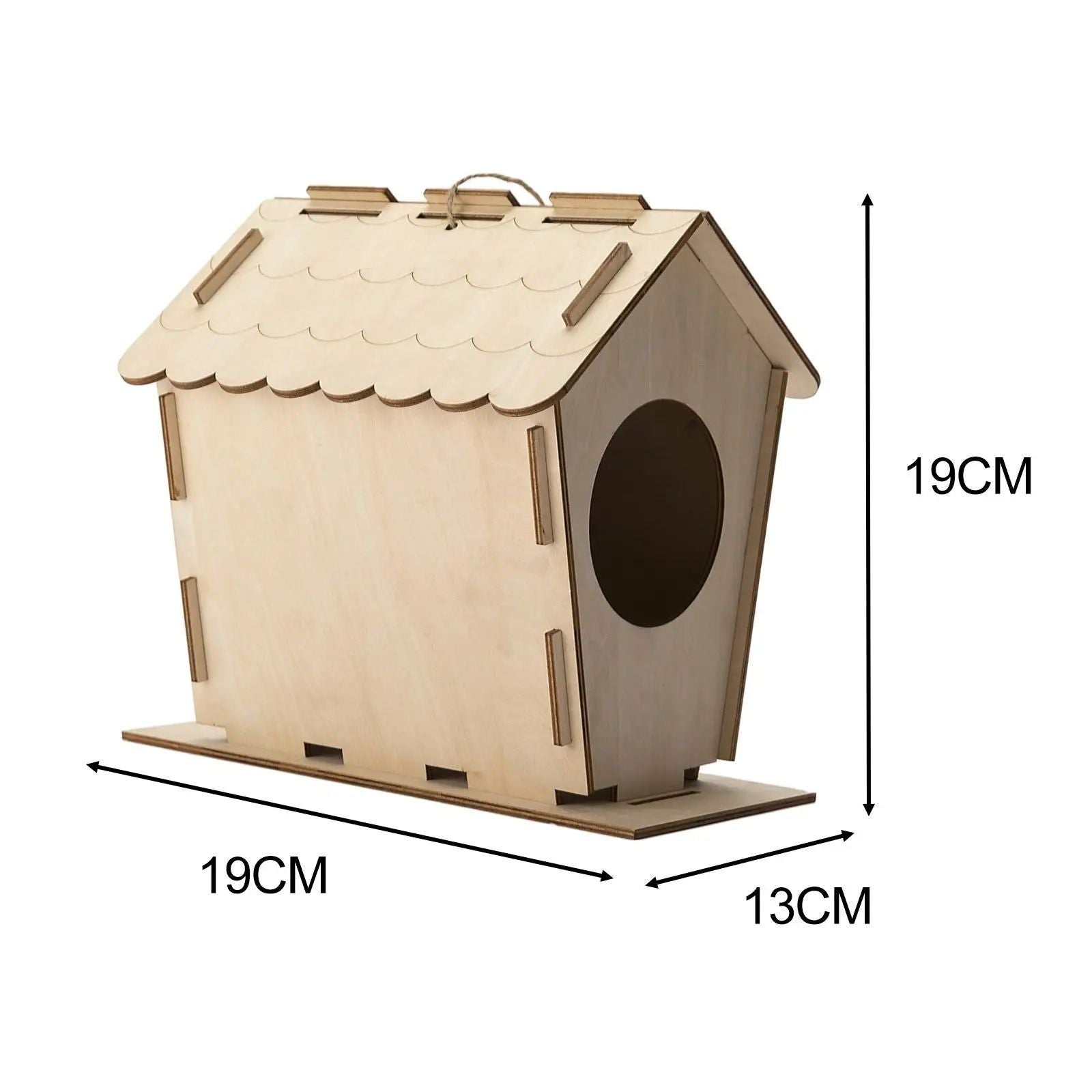 HKM-016531 Wooden Lace Roof Bird House - Durable Poplar Nesting Box for Outdoor Use