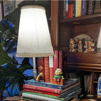 HKM-017043 Christmas Classic Literary USB Lamp - Cozy Book Decor Light