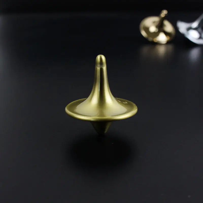 HKM-017491 Classic Metal Spinning Top Toy for Stress Relief and Fun, Suitable for Ages 3 and Up