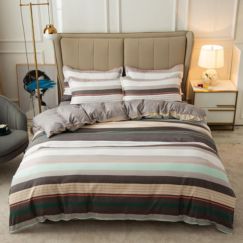 HKM-017683 Cotton Bedding Set with Quilt Cover and Fitted Sheet for Various Bed Sizes