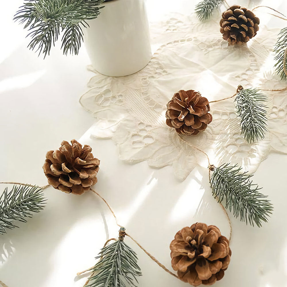 HKM-017875 Christmas Pine Cone and Pine Needle Latte Art Decoration Pendant for Holiday Displays