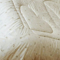 HKM-020051 Extra Thick Bean Green Chemical Fiber Quilt for All Seasons