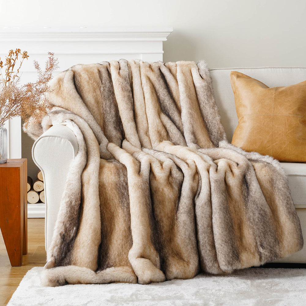HKM-021523 Striped Velvet Blanket - Soft & Cozy for Autumn and Winter, Available in Two Sizes