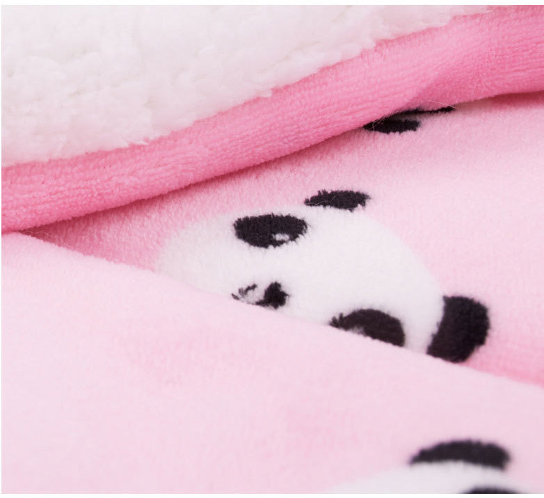 HKM-022547 Cozy Cartoon Lamb Cashmere & Flannel Universal Mat for Pets