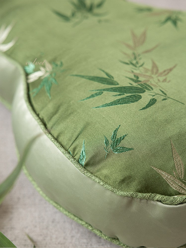 HKM-026771 Bamboo Leaf Gourd Pillow for Living Room, 35x50x7 cm, Plant and Flower Design