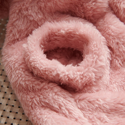 HKM-026771 Cartoon Pet Clothes in Coral Velvet for Autumn and Winter - Plush and Comfortable
