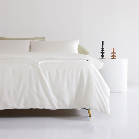 HKM-030739 Cotton Comforter Bed Set - Four-Piece White Collection with Sheet, Duvet Cover, and Pillowcases