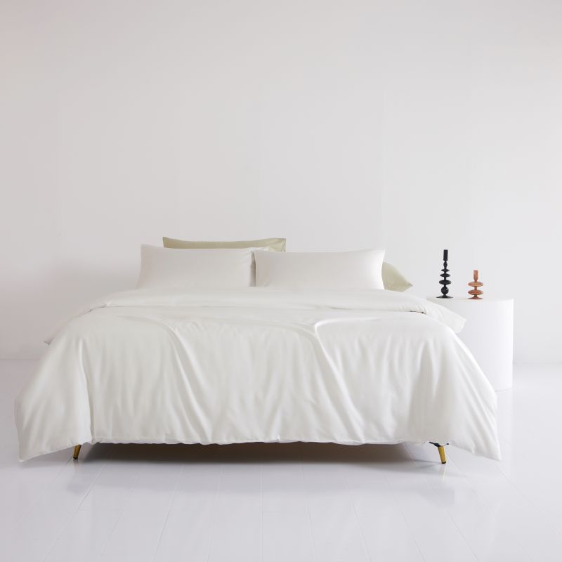 HKM-030739 Cotton Comforter Bed Set - Four-Piece White Collection with Sheet, Duvet Cover, and Pillowcases