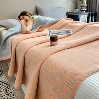 HKM-032403 Cotton Gauze Blanket with European Geometric Design for Summer Comfort