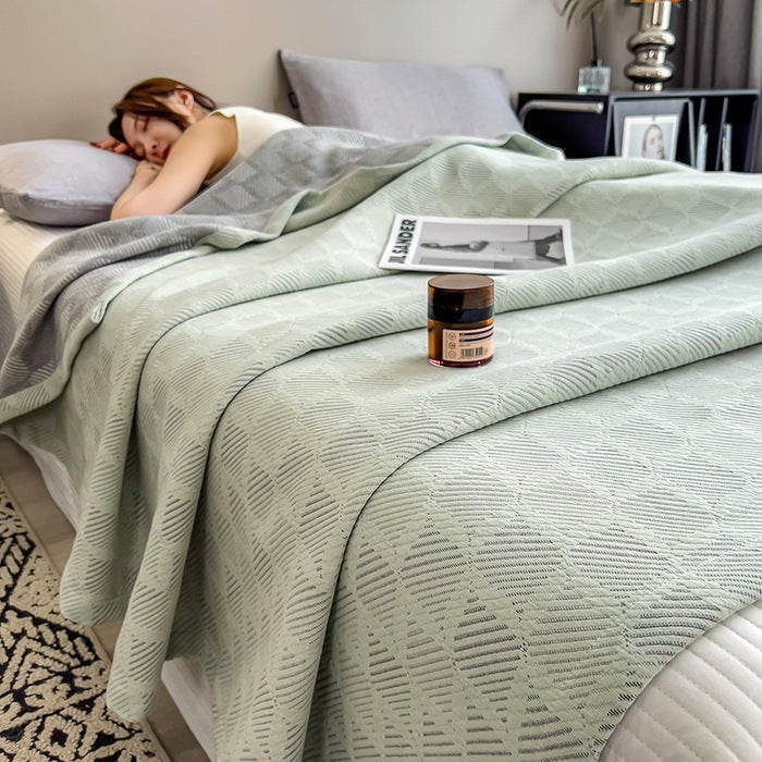 HKM-032403 Cotton Gauze Blanket with European Geometric Design for Summer Comfort