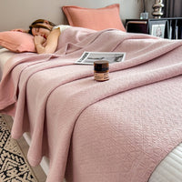 HKM-032403 Cotton Gauze Blanket with European Geometric Design for Summer Comfort