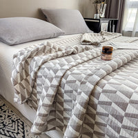 HKM-032403 Cotton Gauze Blanket with European Geometric Design for Summer Comfort